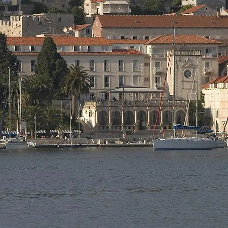 Palace Elisabeth, Hvar Heritage Hvar Town